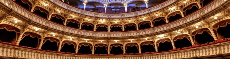 bilete Tineri artisti pe scena operei