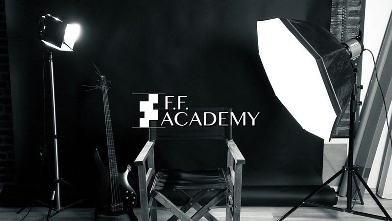 bilete Pregatire online pentru admiterea la facultatile de teatru