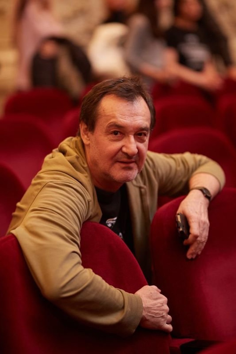 bilete Dialoguri fără mască