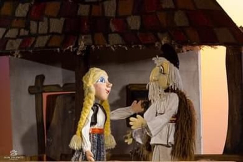 bilete Fata babei si fata mosneagului